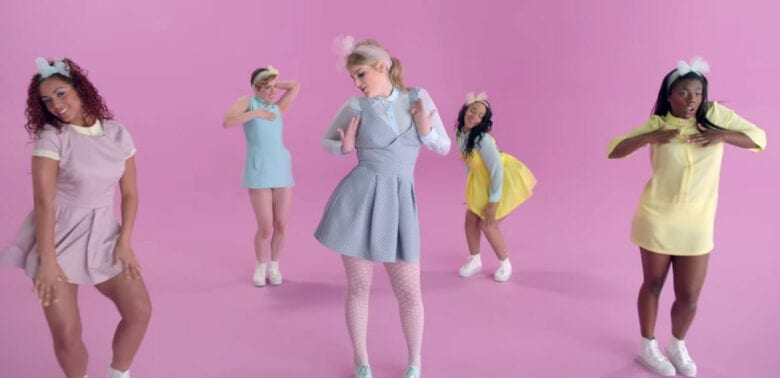 Meghan Trainor - All About That Bass